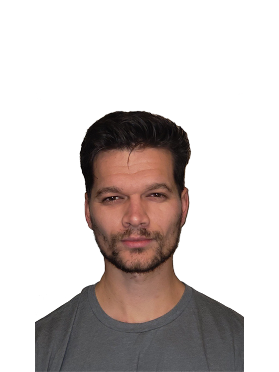 Professional portrait of Daniel Sipos